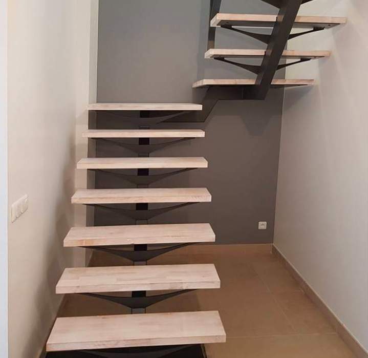Installations d'escaliers sur mesure Cergy